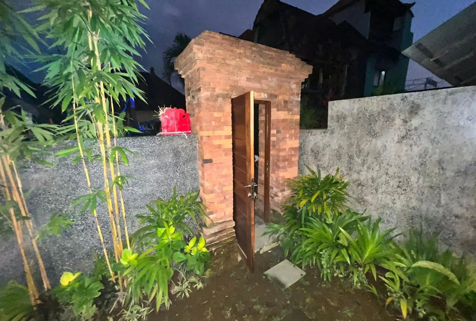 Pakis Kutuh Private House In Ubud 4
